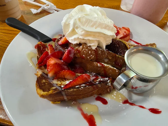 la-catedral-cafe-restaurant-3