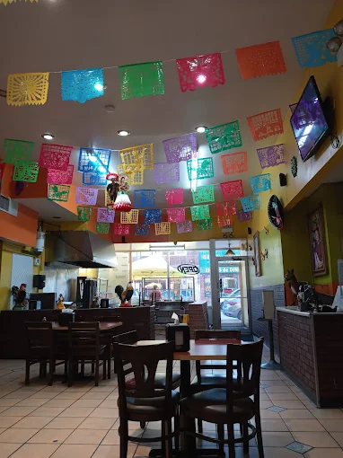 tacos-y-tamales-el-pollo-1