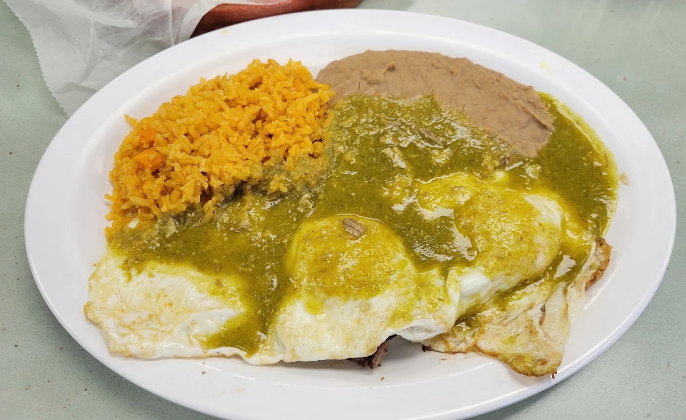 El Faro Restaurant