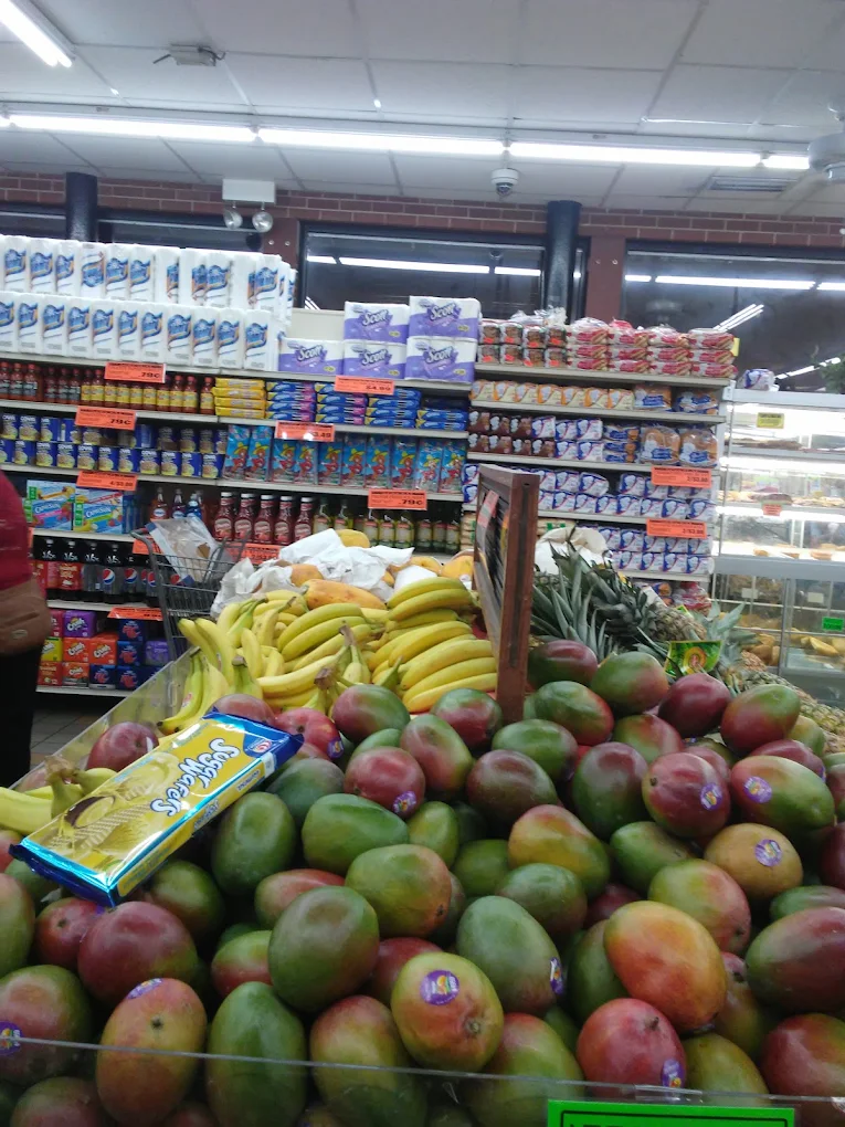 Food Market La Chiquita & Taqueria La Chiquita