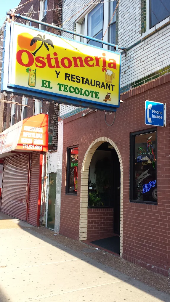 Ostioneria Restaurant El Tecolote Restaurant